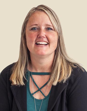 Nicole VanHarn, Customer Service Specialist