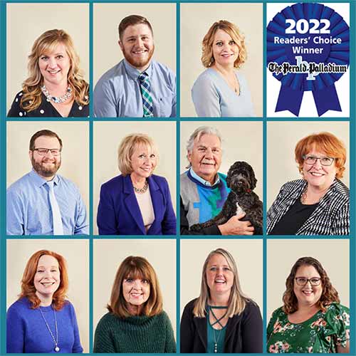 2022 Readers Choice Award Team Photo